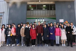 中国国际减贫中心工会举办“携手共进·我爱三农”团建活动
